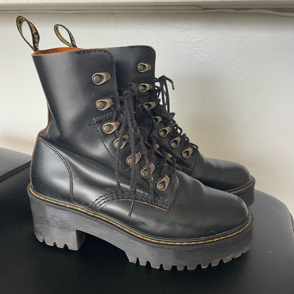 Size 38/US 7 dr. martens